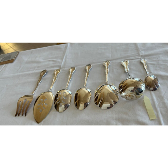 Oneida Rogers 1881 Victorian Classic Silverplate 54 Pc SVC for 8 w Steak Knives - Picture 12 of 15
